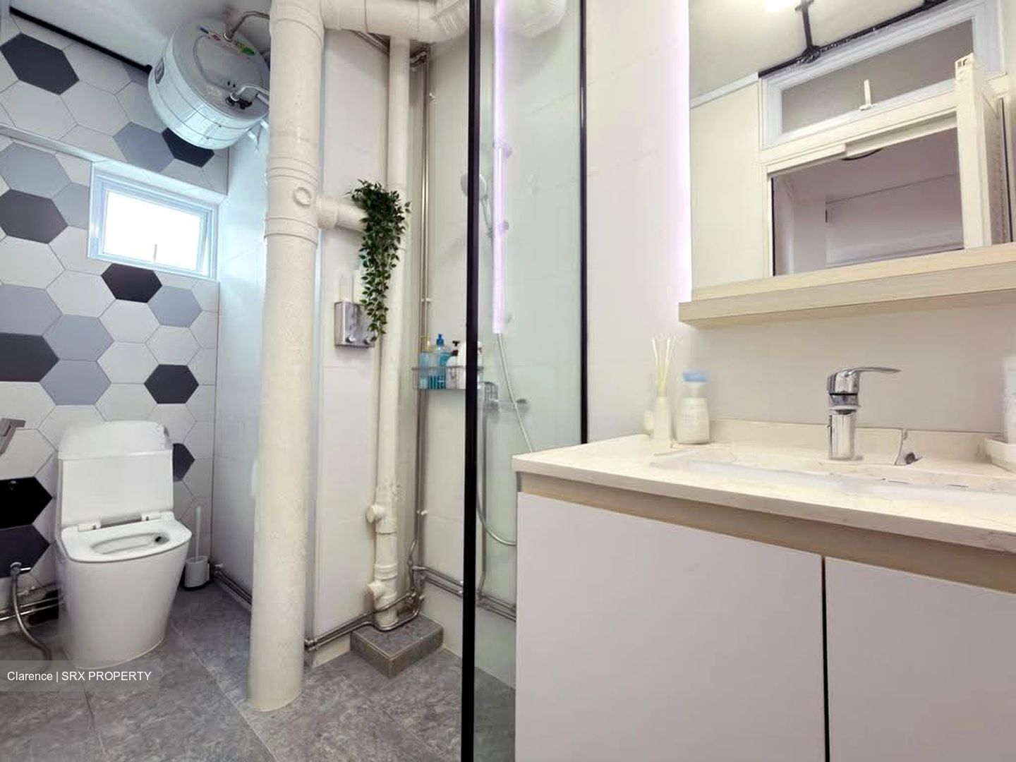 Blk 318 Chuan Village (Serangoon), HDB Executive #623100131